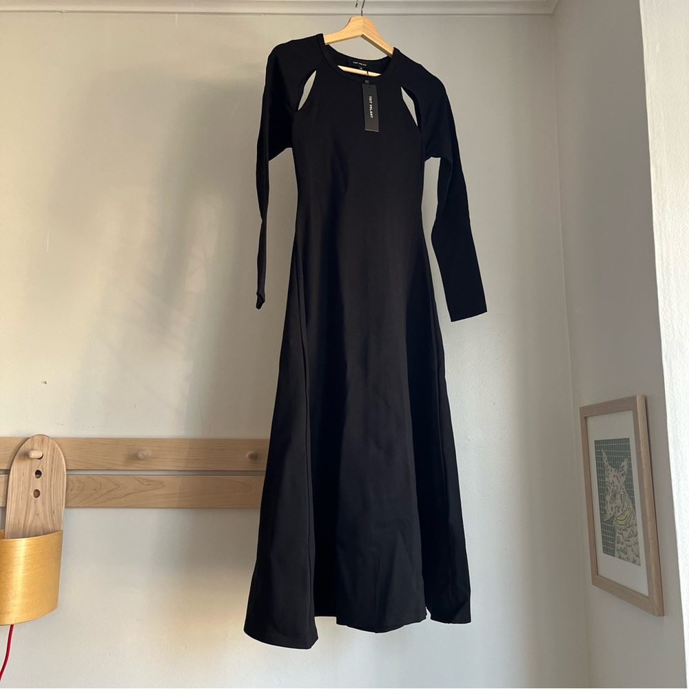 Long Sleeve Black Maxi Dress - Brand: Unbranded